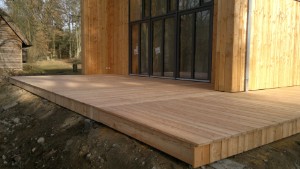 big_39203219_0_300-169